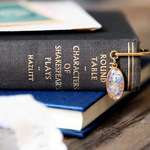 オーバルフレームのフラワーブックマーカー