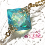 光彩の精霊石 ネックレス（青緑色）