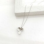 Matt silver flower Necklace