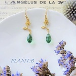 fleur automnale密やかな緑の影ピアス(イヤリング)