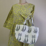 【セール品】ネコ柄プリント トートバック 白 綿１００％