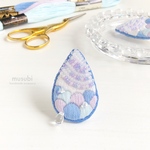 刺繍ブローチ＊雫