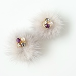 再…☆小さな秋のファーキャッチピアス 2way