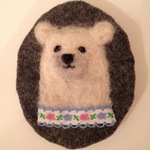 シロクマのブローチ