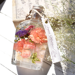 【母の日限定ハーバリウム＊ラッピング・カード無料】BLOOMING GARDENカーネーション・アプリコットオレンジ