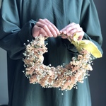 スターチスとかすみ草のハーフリース