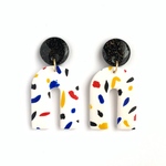 artistic collection U  カラフルUピアス/イヤリング(アレルギー対応)