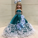 リカちゃんドレス　ビリジアン×白