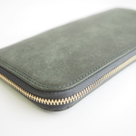 育てるお財布　margot　薄くて軽くて大容量な長財布 24ZipWallet　モスグリーン
