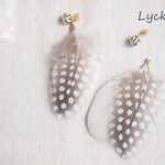 ビジュー×フェザーピアス