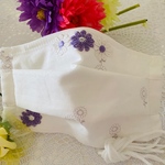 ＊＊お仕事にも使えそうな♡控えめが素敵な女性用マスク手作りキット＊ひまわり白、紫モチーフ
