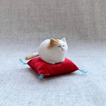 香箱座り豆猫 - 茶とらぶち猫・A -