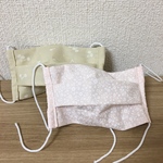 【大人用】淡いピンク色とベージュのお花柄＆チェック柄のハンドメイドマスク