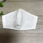 ダブルガーゼの立体マスク　（小さめ・ホワイト）