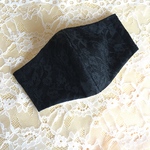 レースの立体マスク　ブラック