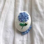 紫陽花と一粒の雫💧刺繍ブローチ　
