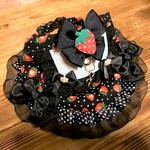 犬・猫の首輪　28～31　cocochanバンダナチョーカー　黒・いちごモチーフ・いちご柄・ブルー・姫