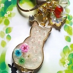 オルゴナイト　猫キーホルダー