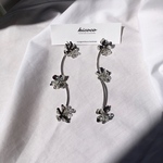 iceflower ロングガラスビーズピアス