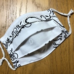 [再販] 白バンダナ柄プリーツマスク(男女兼用)
