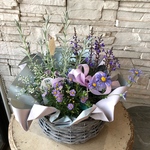 【母の日ギフト】お花が好きなあの人へ　お花をいっぱい詰め込んだフラワーバスケット
