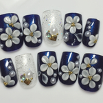 濃紺ベース☆和風５枚花ネイル