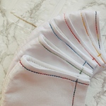 ハンドメイド立体白マスク　カラーステッチ