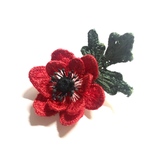 立体刺繍のアネモネブローチ