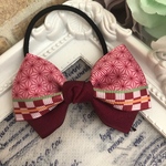 着物モチーフ♡麻の葉柄×wine redちりめん風キラキラリボン♡のヘアゴム 