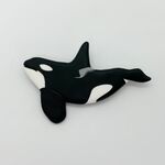 シャチの樹脂粘土ブローチ