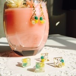 グリーン×イエロー×ホワイトのかすみ草ピアス