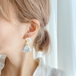 ‪【リバティ柄】tassel flowerピアス/イヤリング　フローティングフローラ