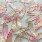A111Rinn 15個　チェコガラスビーズ  花びら 花弁 ピンク＆金色