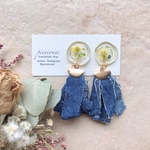 《送料込み》押し花ピアス　ドライフラワーピアス　フラワーピアス　押し花　アクセサリー　ドライフラワー　プレゼント　誕生日　ピアス　イヤリング　サージカルステンレス　アレルギー対応　アレルギーOK 樹脂