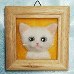 額縁にゃんこ 白
