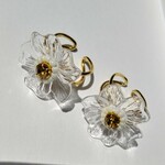 クリアフラワーのビーズ刺繍リング