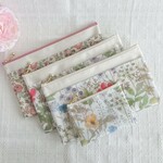 〈G様ご予約品〉ポーチ  リバティ 