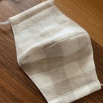 立体マスク　ベージュ　チェック柄