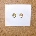 小花のピアス（樹脂ポスト）