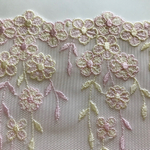 送料無料　チュールカラーチェンジエンブ刺繍レース
