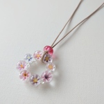 ガラスの花冠ペンダント　3