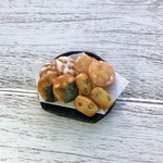 樹脂粘土のミニチュアおせんべい4種セット