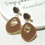 ４個(2種X2個） ☆ ピアスパーツ　ライトブラウン　 ハンドメイド アクセサリーパーツ アクリルストーン アクリルビー ズ　ピアスパーツ　レア　
