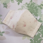  花柄マスク～変わり織り布×淡い花柄～