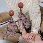RUKIRIRIA #466 ピンクタッセルピアス  大ぶりピアス 大ぶりイヤリング 