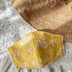 美人マスク♡新作♡洗える立体マスク＊＊　夏色デイジー刺繍コットン✖️国産ダブルガーゼアイボリー