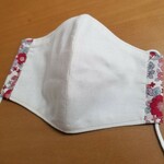 大人立体マスク　大きめ　女性シンプル　花柄　国産ガーゼマスク