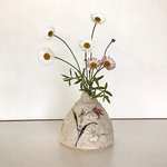 小さな花瓶　一輪挿し