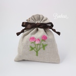 手刺繍巾着ポーチ ❁ 蓮華草