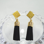 再販×5【秋冬】タッセルピアス